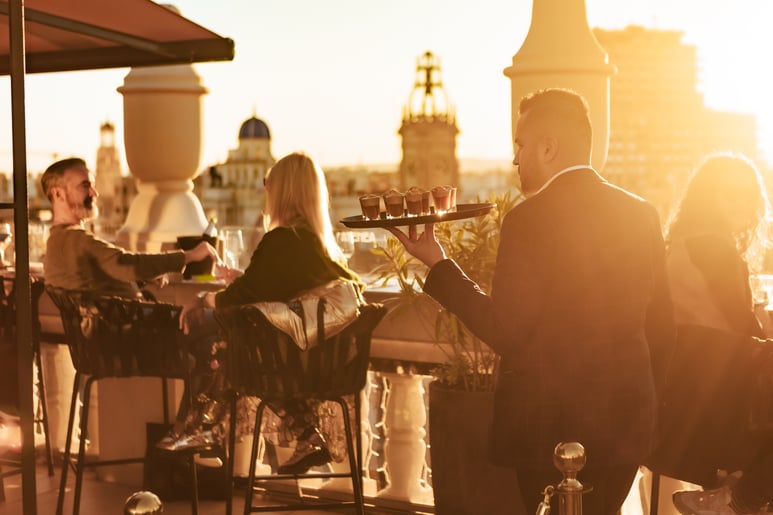 ATENEA SKY ROOFTOP balcon del ayuntamiento